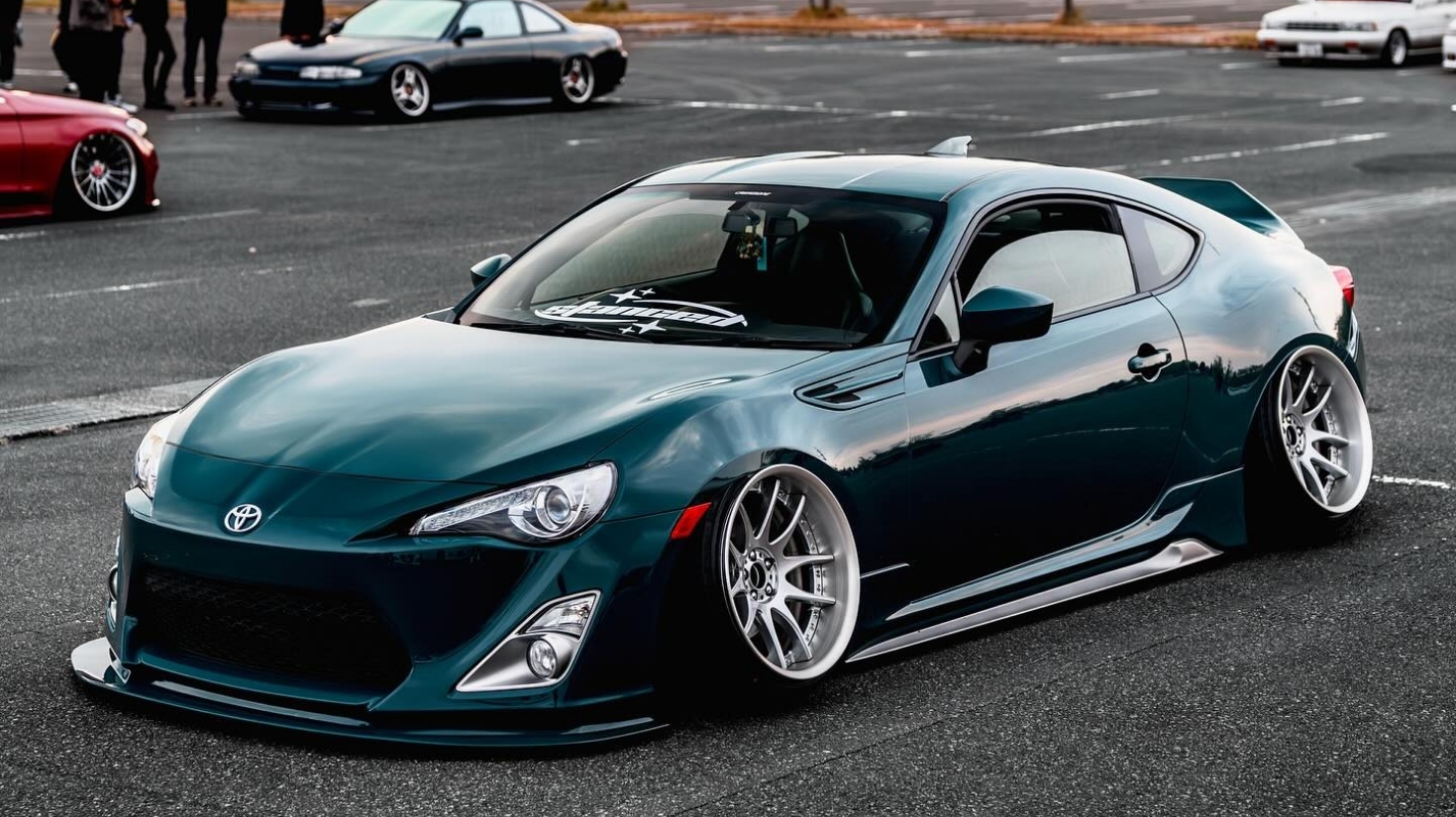 トータルカーサービス店・CRAWL UP